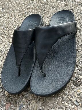 Fitflop Women’s Black Thong Sandals Size 10 Leather Comfort